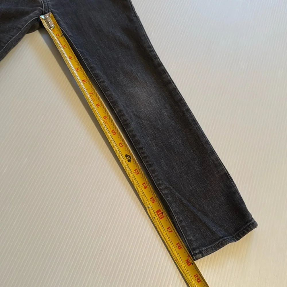 GAP kids 1969 gray skinny jeans.  Girls Size 6